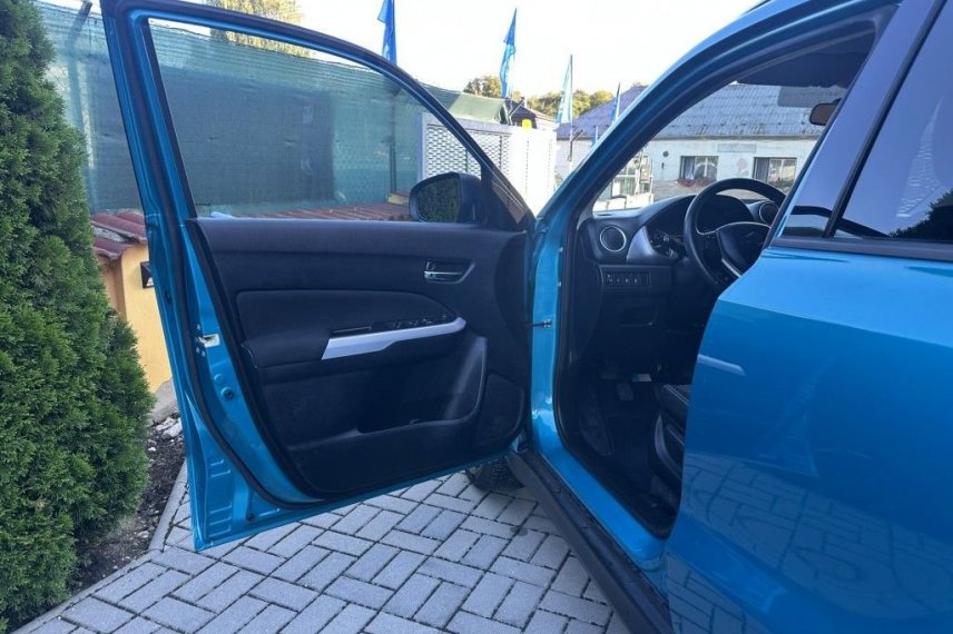 Suzuki Vitara galerie