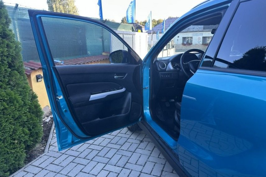 Suzuki Vitara galerie