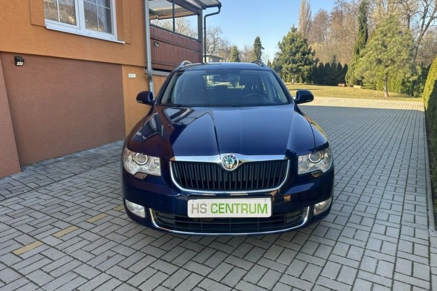 Škoda Superb galerie