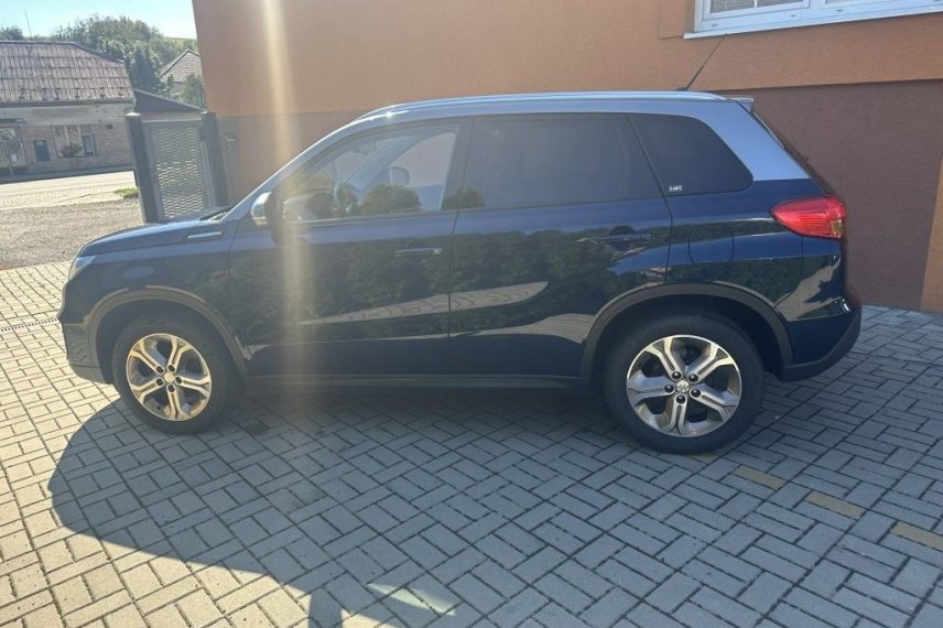 Suzuki Vitara galerie