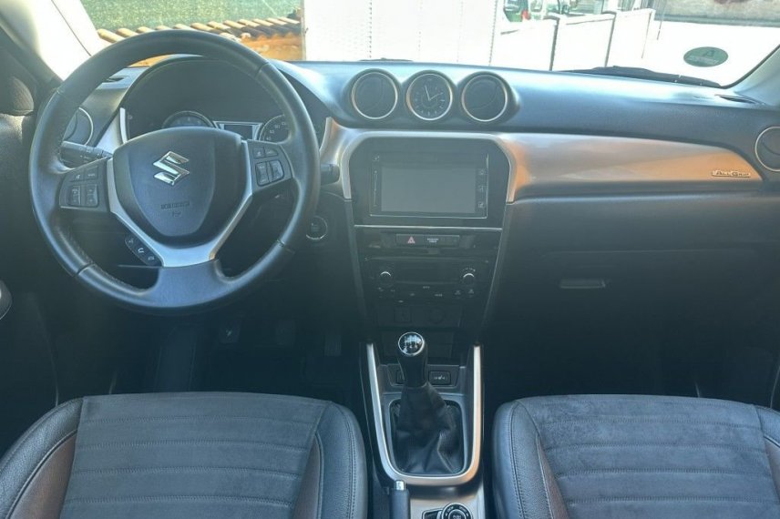 Suzuki Vitara galerie