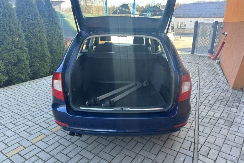 Škoda Superb galerie