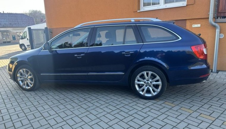 Škoda Superb