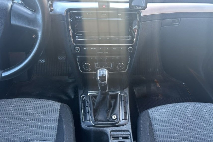 Škoda Superb galerie