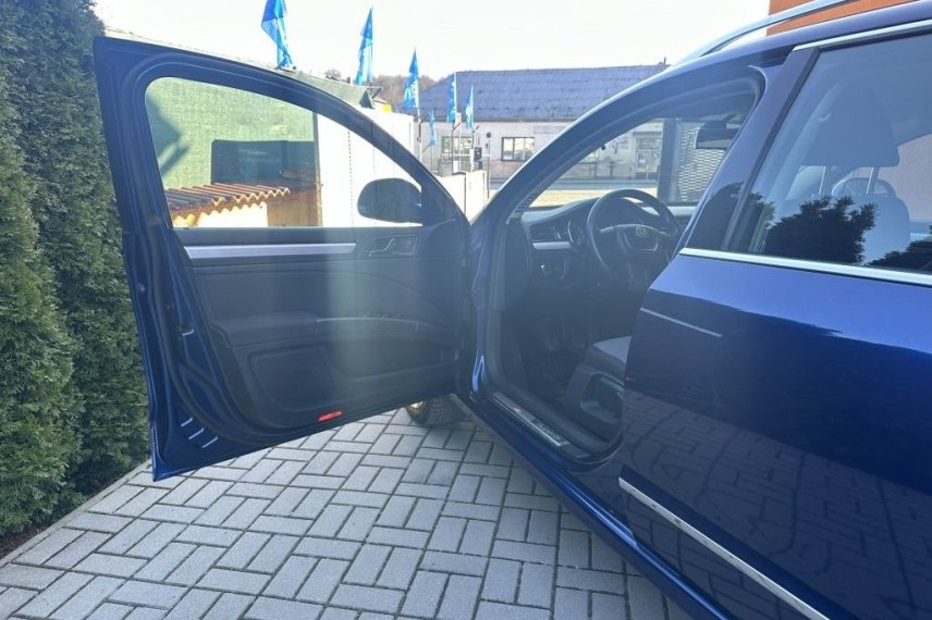 Škoda Superb galerie