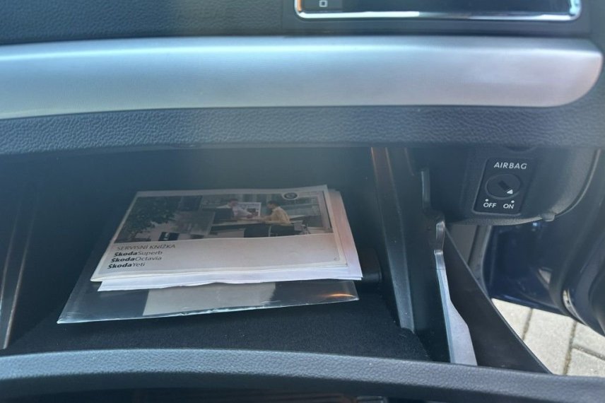 Škoda Superb galerie