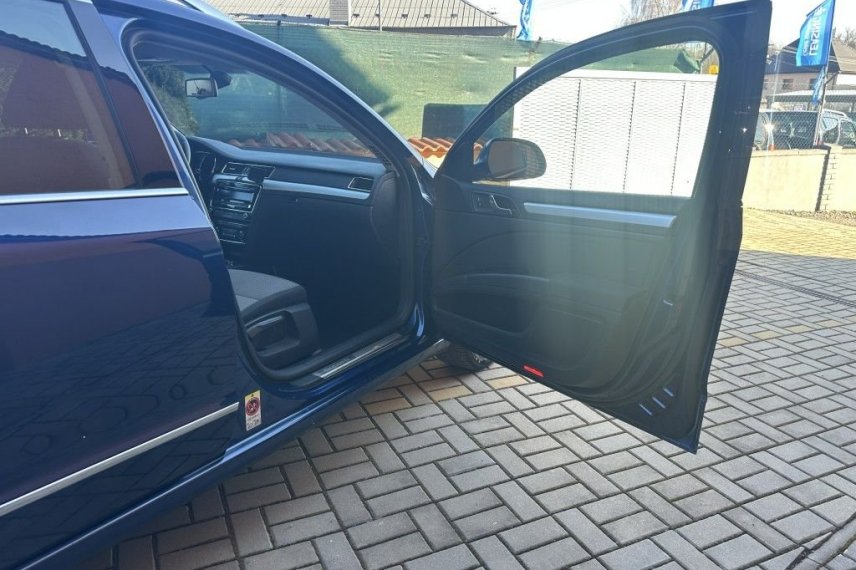 Škoda Superb galerie