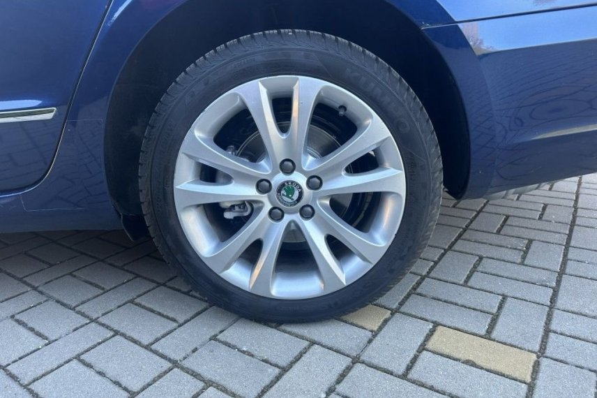 Škoda Superb galerie