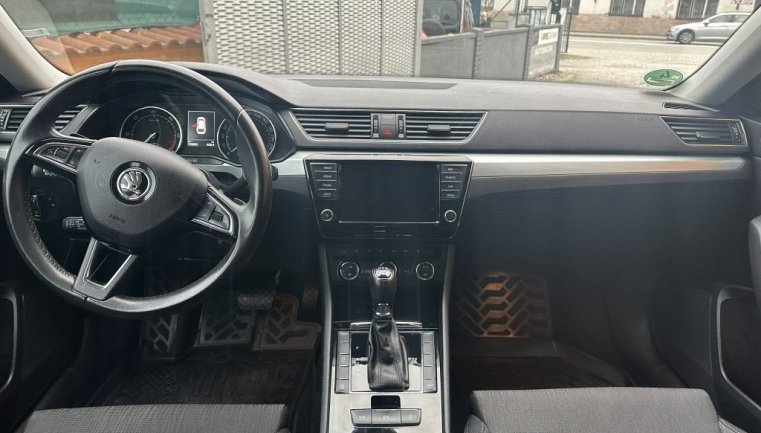 Škoda Superb