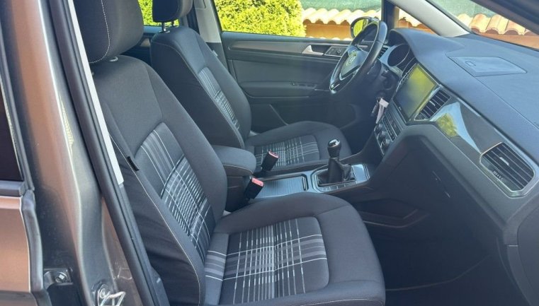 Volkswagen Golf Sportsvan