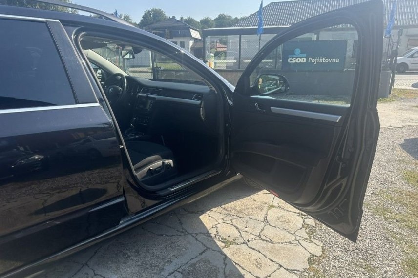 Škoda Superb galerie