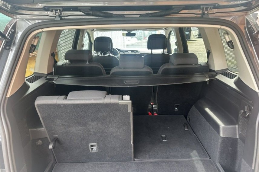 Volkswagen Touran galerie