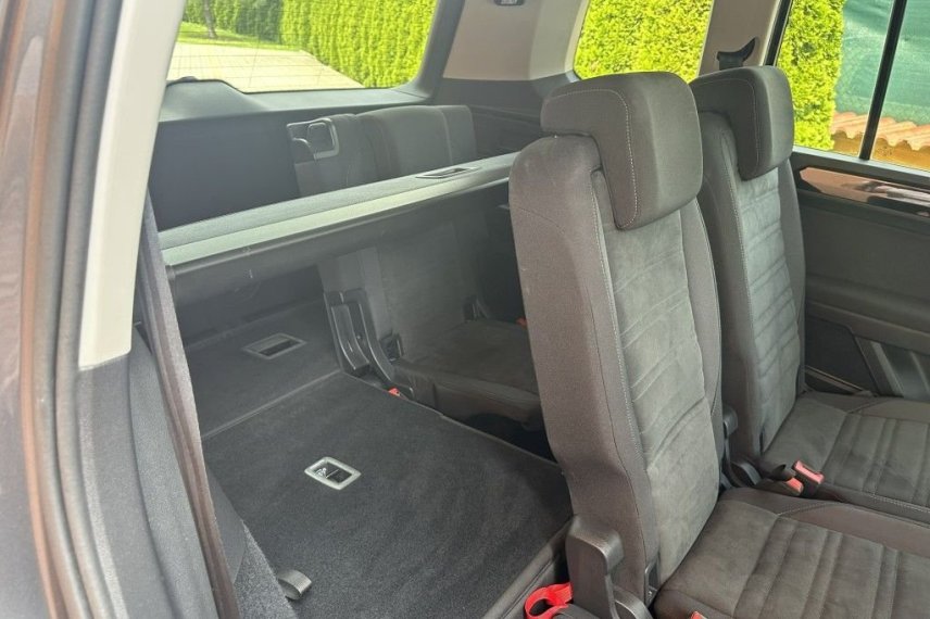 Volkswagen Touran galerie