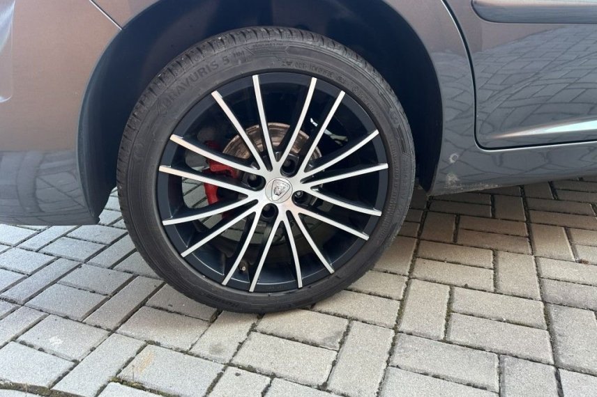 Peugeot 207 galerie