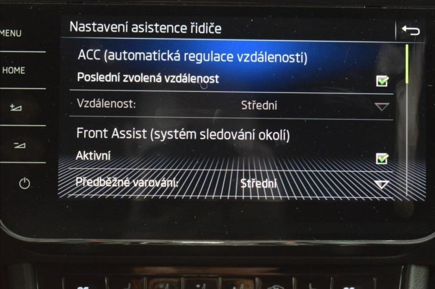 Škoda Superb galerie