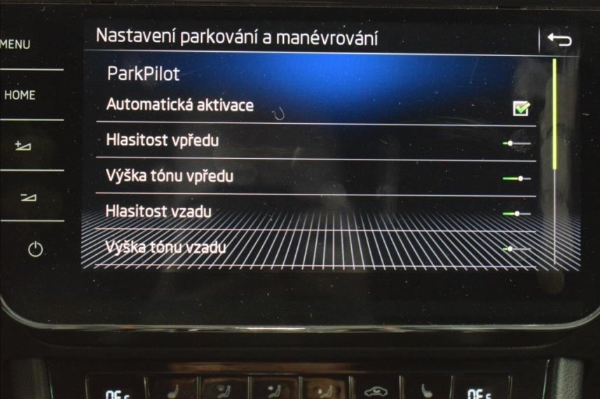 Škoda Superb galerie