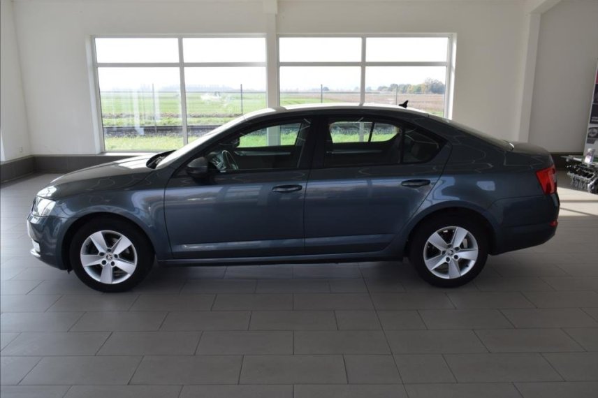 Škoda Octavia galerie