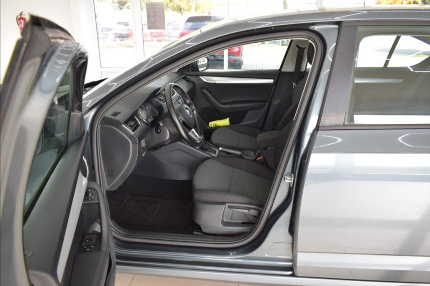 Škoda Octavia galerie
