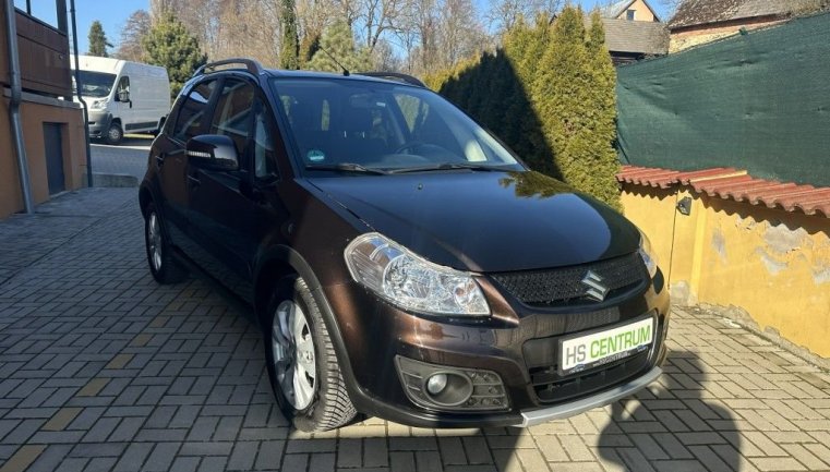 Suzuki SX4