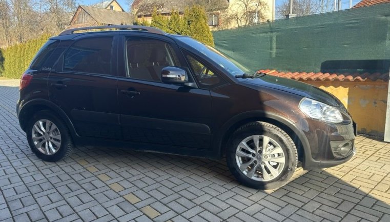 Suzuki SX4